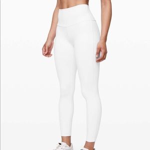 White lululemon Wunder Under leggings